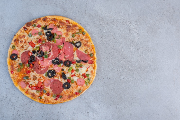 Foto pizza peperoni